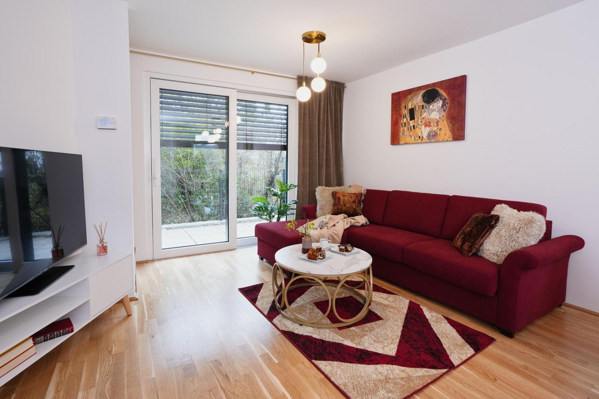 Modern Design Meets Green Comfort - Stay In Style At Carl'S Design Residences L Parking & Great Connection To City Center Βιέννη Εξωτερικό φωτογραφία