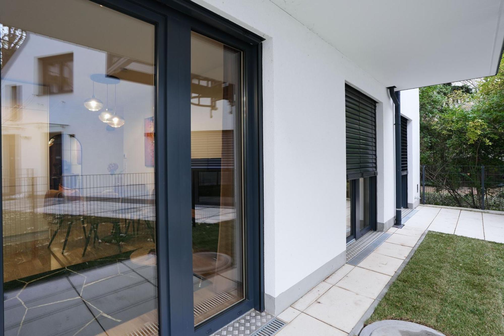 Modern Design Meets Green Comfort - Stay In Style At Carl'S Design Residences L Parking & Great Connection To City Center Βιέννη Εξωτερικό φωτογραφία