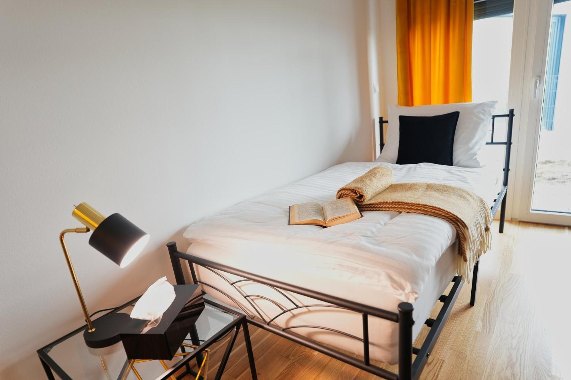 Modern Design Meets Green Comfort - Stay In Style At Carl'S Design Residences L Parking & Great Connection To City Center Βιέννη Εξωτερικό φωτογραφία